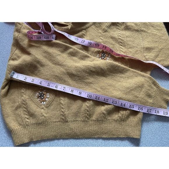 Vintage Lady Cina Mustard Cropped Sweater - Picture 14 of 14